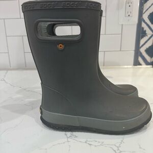 BOGS Charcoal Rain Boots